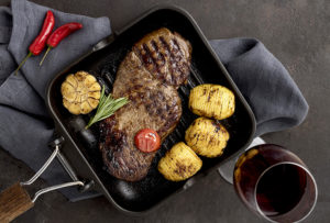 Mariniranje grilled-meat-with-vegetables-wine on Freepik