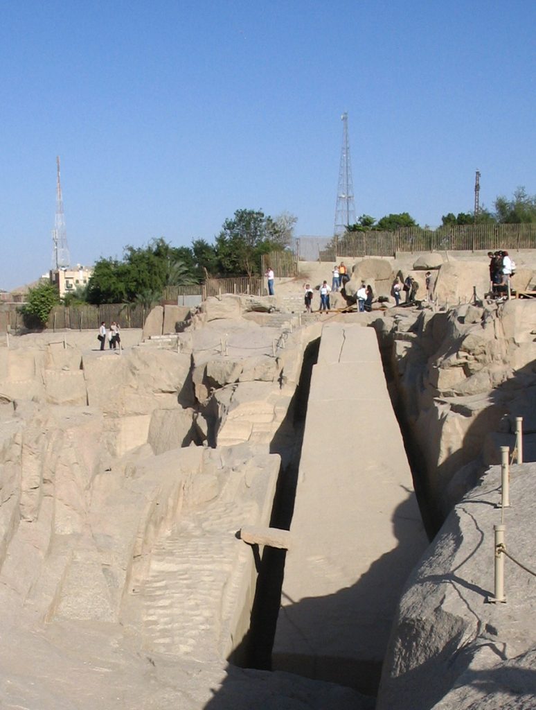Mariniranje - Asuan - kamenolom sijenita - neizvadjen obelisk dug 42m i verovatno tezak 1150t