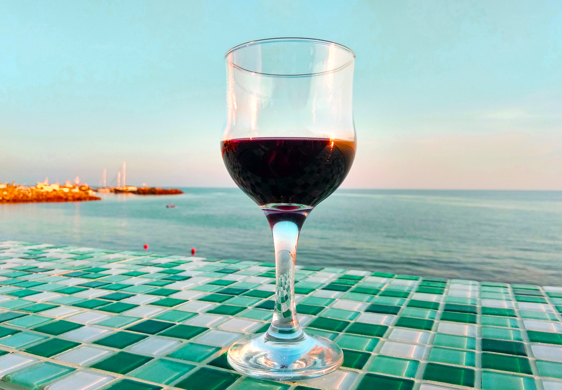 Mariniranje red wine Foto M Jablanov